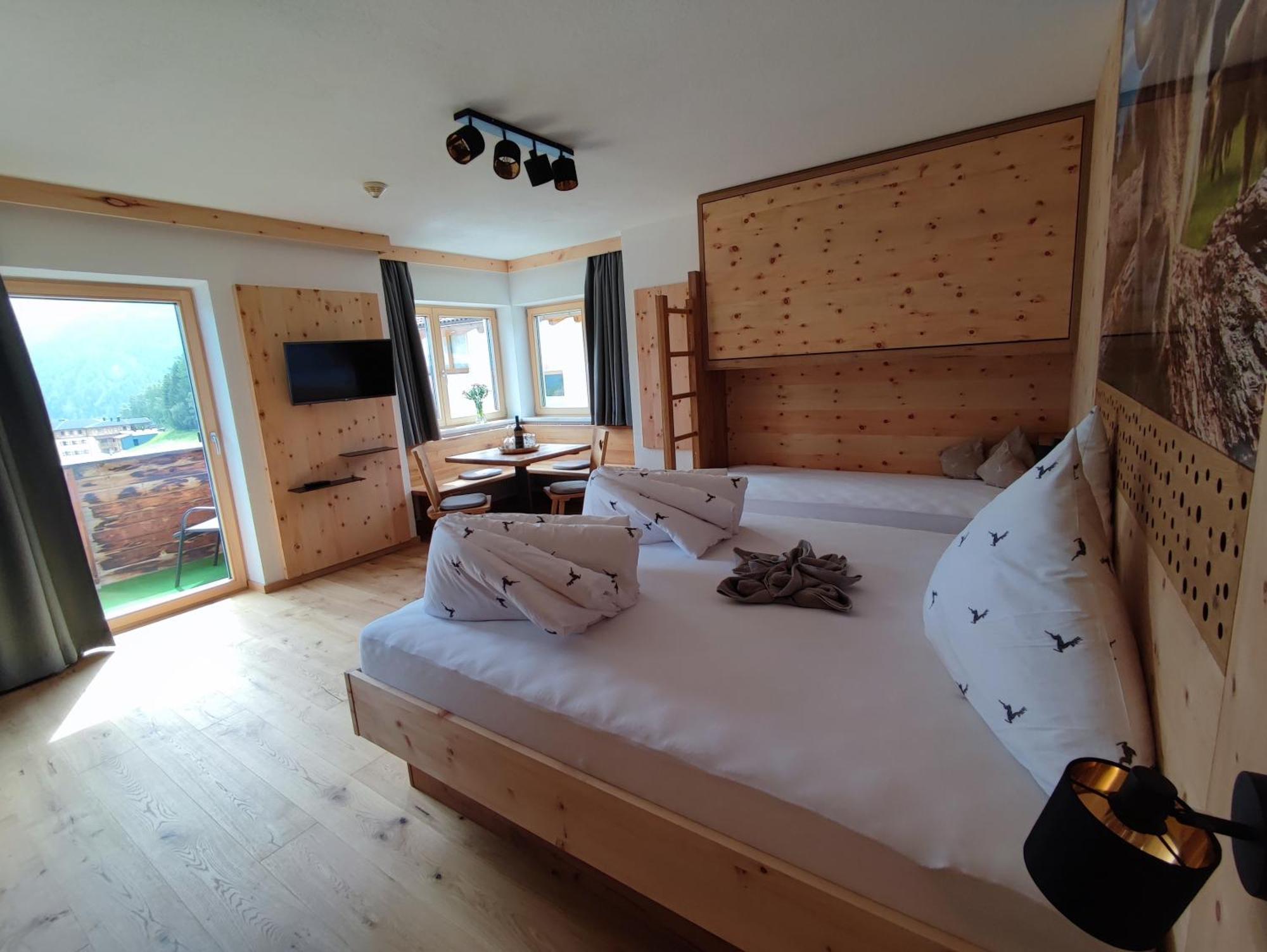 Apart Hotel Ideal ลาดิส ภายนอก รูปภาพ