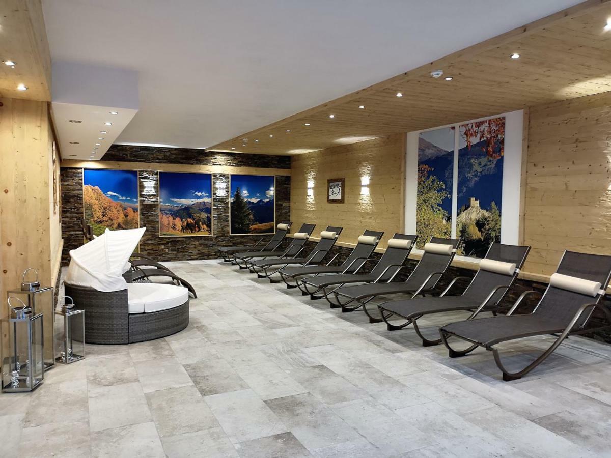 Apart Hotel Ideal ลาดิส ภายนอก รูปภาพ